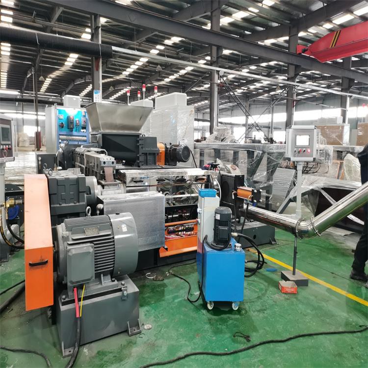 電纜料造粒機(jī)_無鹵電纜料造粒機(jī)_阻燃電纜料造粒機(jī)?